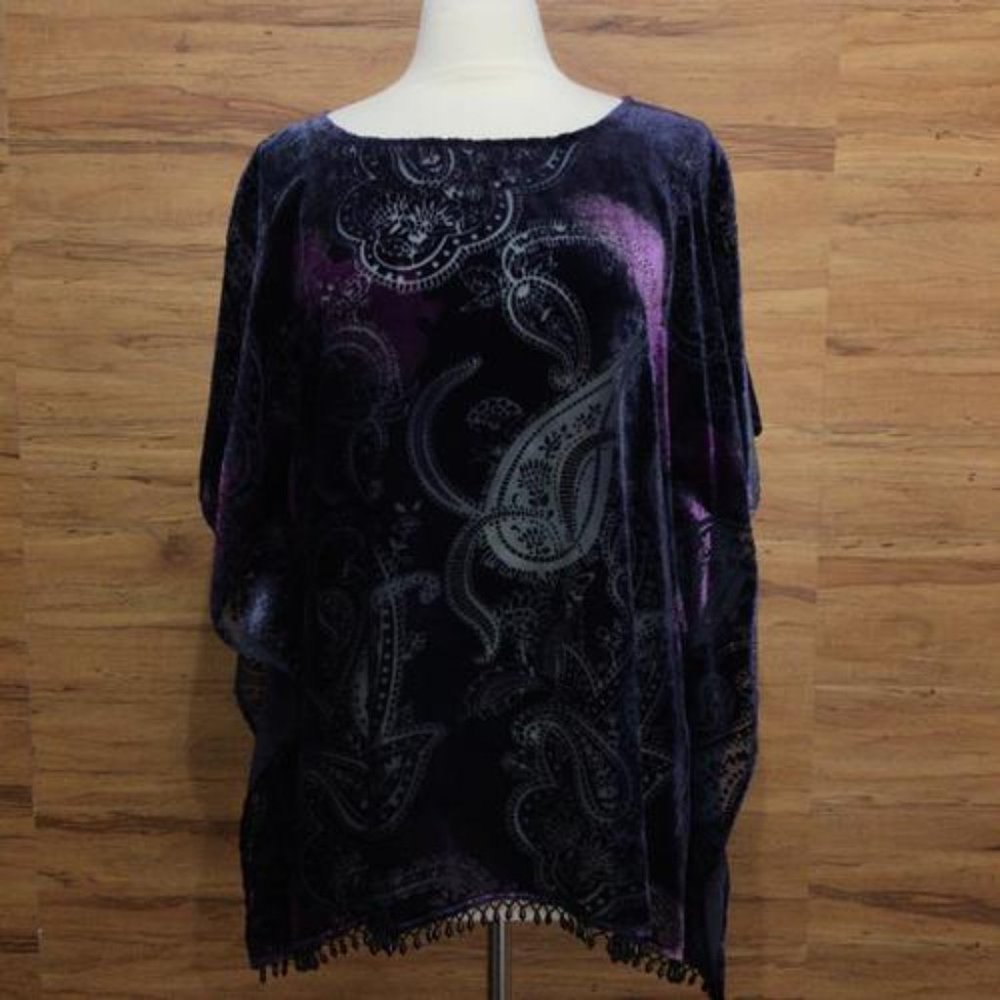 Chico's Size S/M Purple Poncho